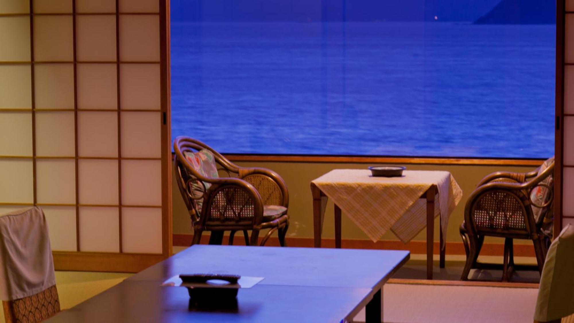 Отель Wakayama Kada Onsen Kada Kaigetsu Экстерьер фото