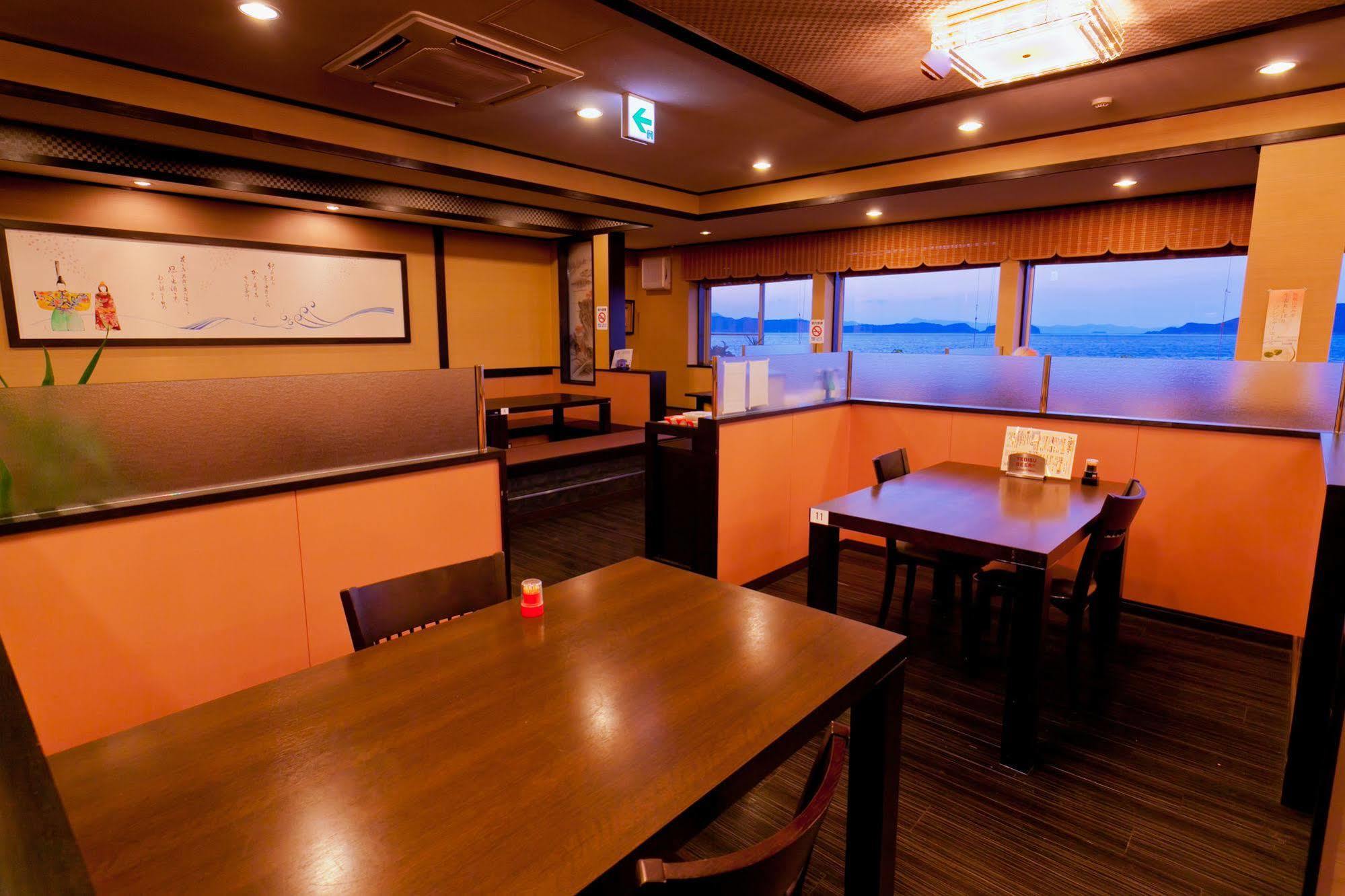 Отель Wakayama Kada Onsen Kada Kaigetsu Экстерьер фото